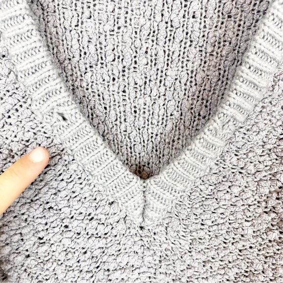 POL | Gray Nubby Popcorn Knit Chenille Soft Cozy Hooded Pullover Sweater - Picture 9 of 10